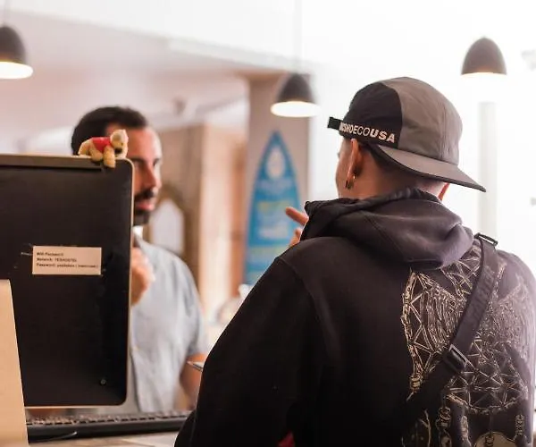 호스텔 예스 리스본